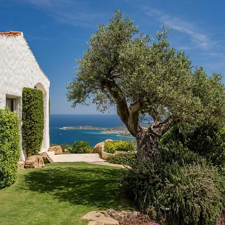 Panoramica Vista Mare-privacy Con Piscina Вилла Cugnana Verde