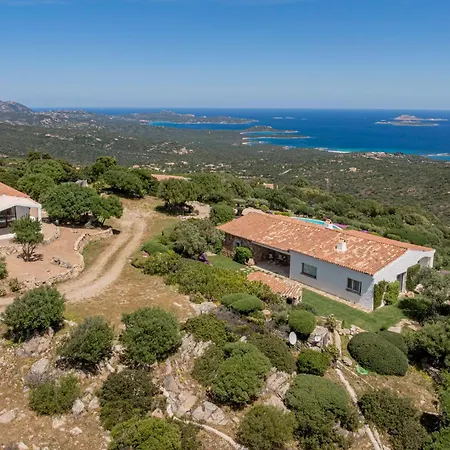 Panoramica Vista Mare-privacy Con Piscina 빌라 Cugnana Verde