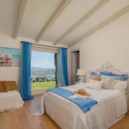 빌라 Panoramica Vista Mare-privacy Con Piscina Cugnana Verde