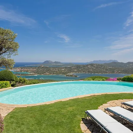 Panoramica Vista Mare-privacy Con Piscina 빌라 Cugnana Verde